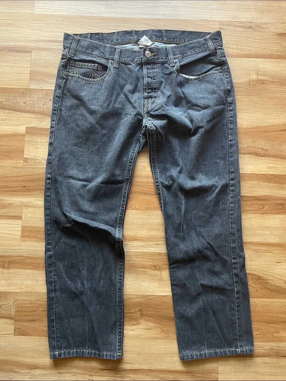 True Religion Men's Dark Gray Straight Jeans Button Fly Logan